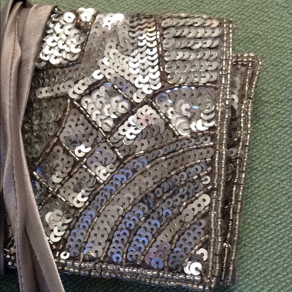 sequined tri-fold jewelry case - NWOT